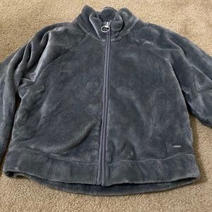 hollister gray sweater